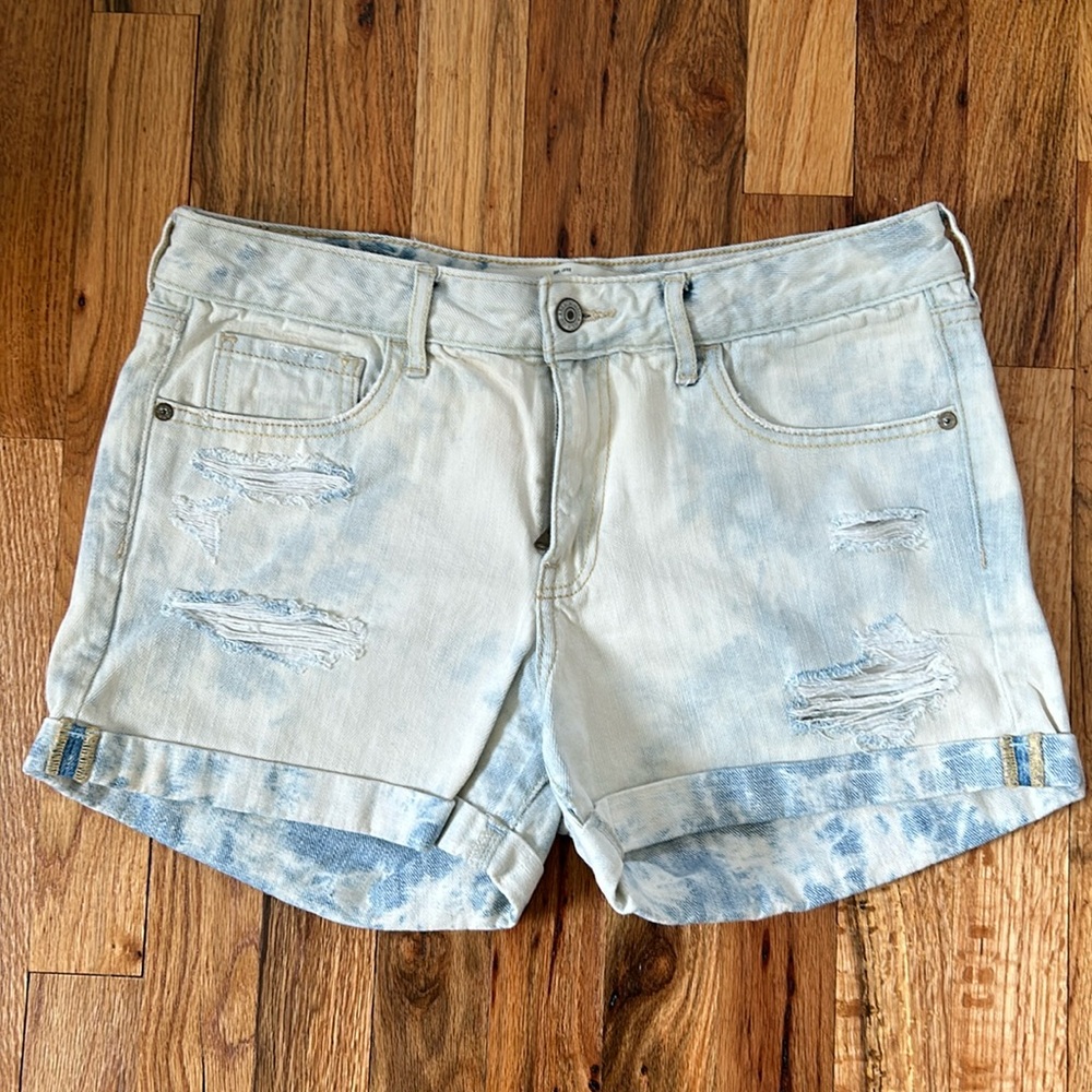 Abercrombie denim light washed distressed shorts